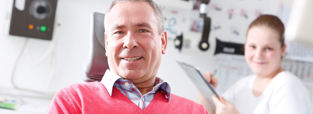 zufriedener Patient | Dugar Dental in Konstanz